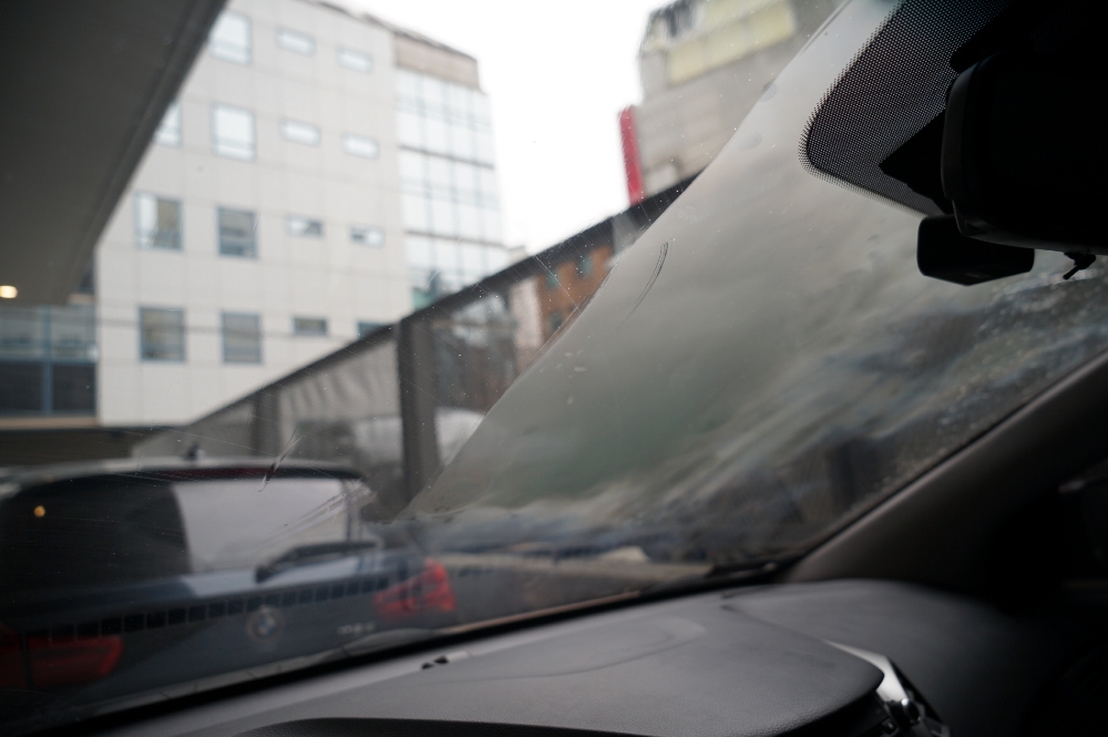 김서림방지제 사용 후(좌)와 사용 전(우).(사진=불스원)