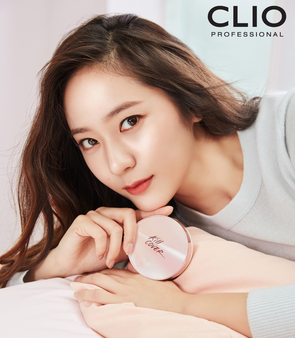 클리오, 크리스탈의 ‘핑크빛 생기’를 담은 19FW 화보 공개