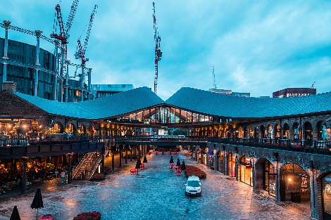 영국 런던에 있는 쇼핑몰 '콜 드롭스 야드'에 위치한 '삼성 킹스크로스' 외경. 사진=삼성전자