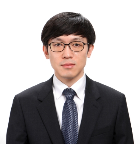 한국연구재단은 조승우 교수, 신지수 박사, 최동훈 교수 연구팀이 하이드로젤 테이프를 개발했다고 밝혔다. 사진은 조승우 교수. 사진=한국연구재단