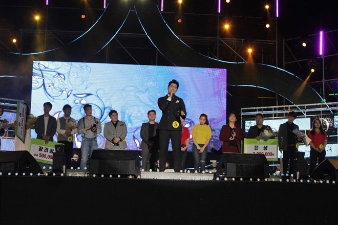 2018년 울산 고복수가요제 경연모습.(사진제공=울산시)