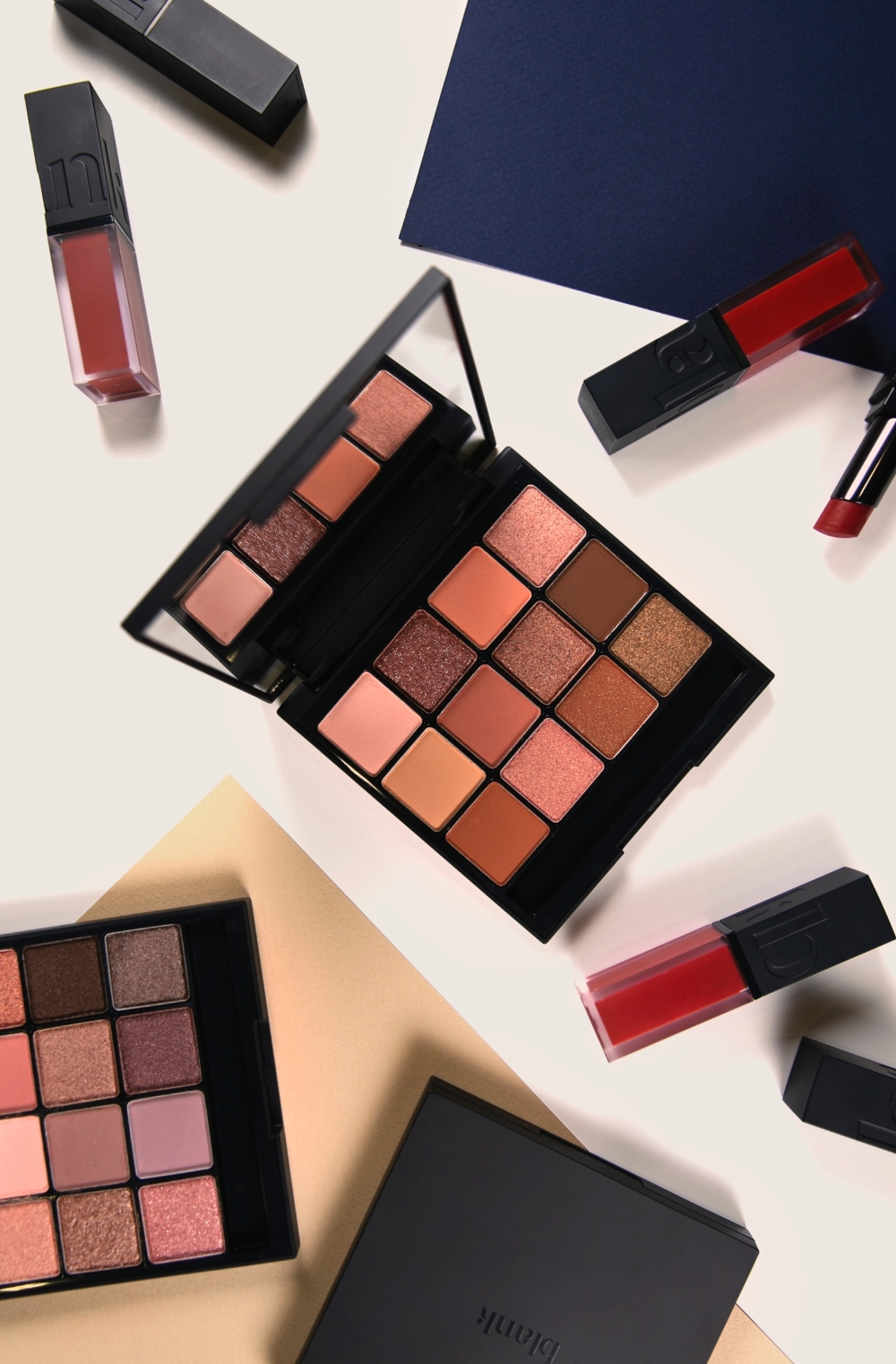 블랭크, 섀도우 팔레트 출시