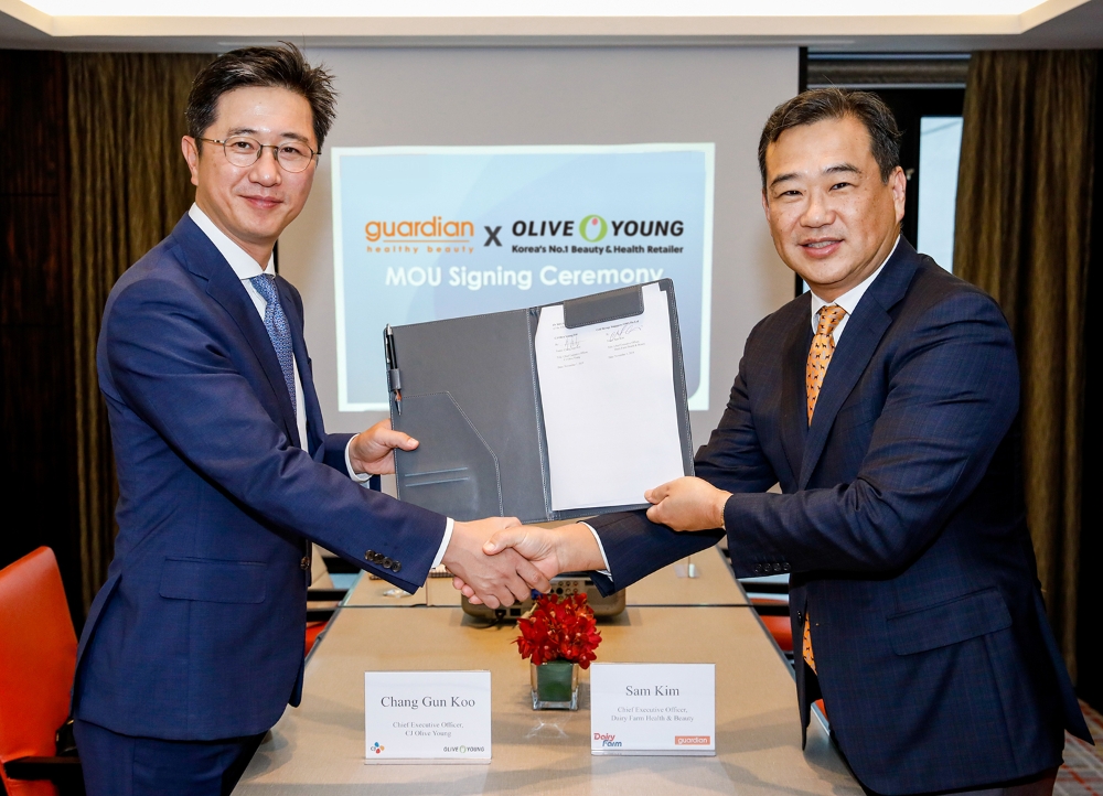 올리브영, 동남아 최대 유통 기업 '데어리팜'과 MOU…”K뷰티 저변 넓힌다”