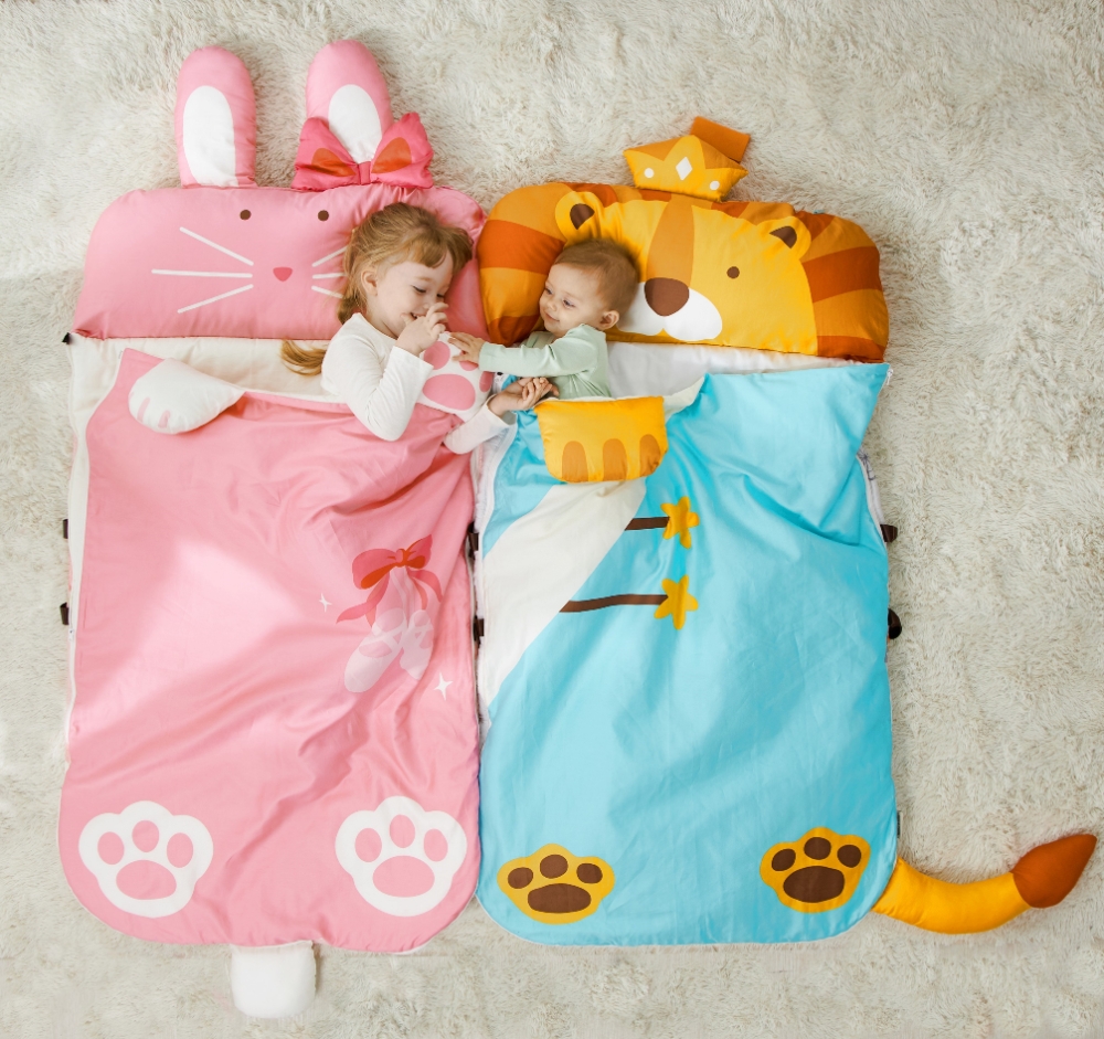 밀로앤개비 낮잠이불.(사진=쁘띠엘린)