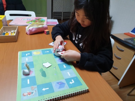 아이스크림에듀가 전국의 ‘홈런스마트학습센터’에서 코딩 과목을 오픈했다. 사진=아이스크림에듀