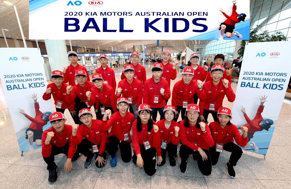 '2020 호주오픈 테니스 대회'에서 볼키즈로 활약할 한국대표 20명의 모습.