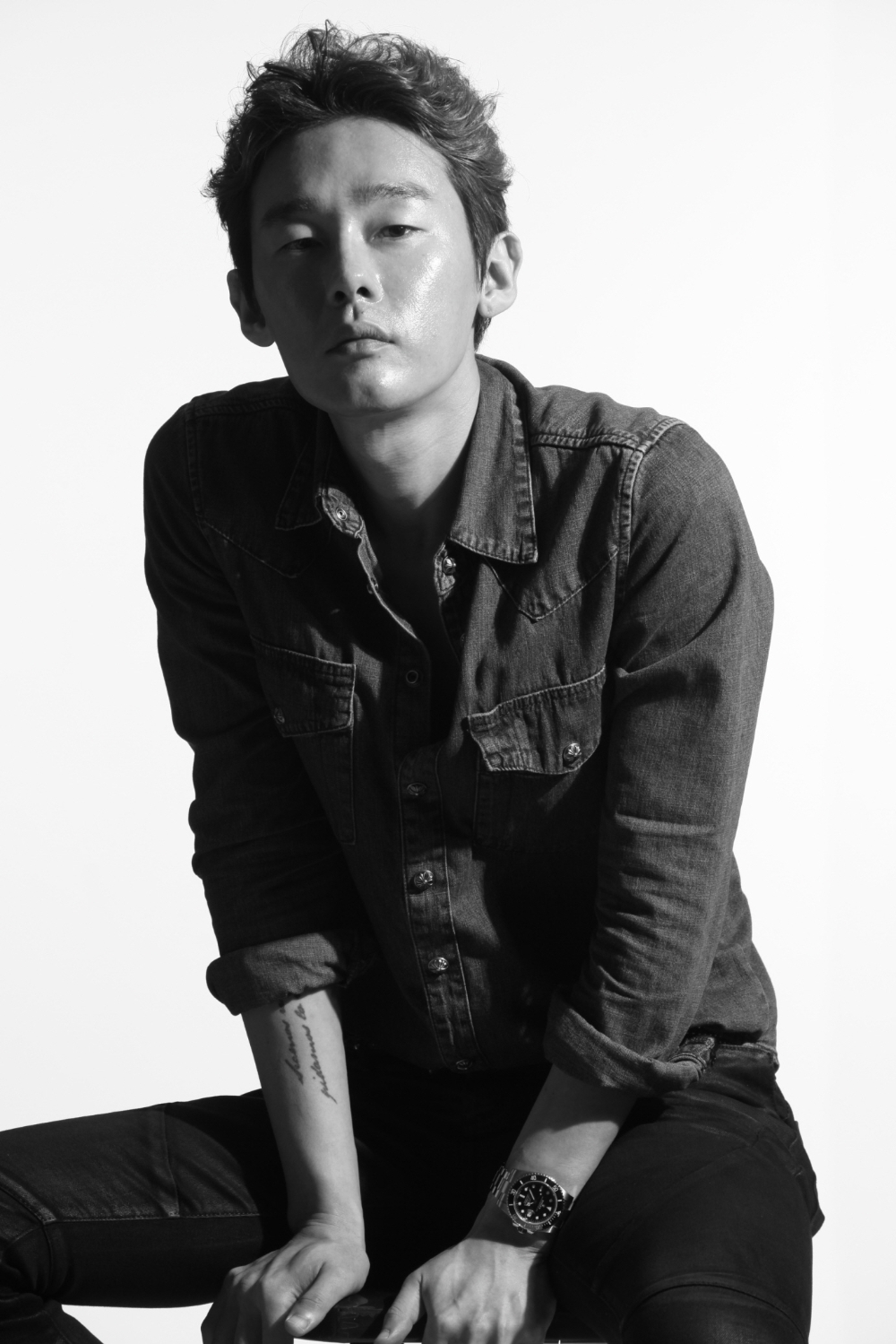 블랭크코퍼레이션, 허지웅과 유튜브 고민상담소 '허지웅답기' 콘텐츠 제작