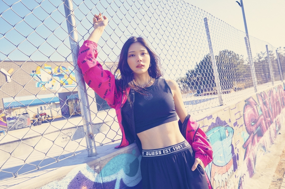 게스 2020 NEW COLLECTION 'CREW LINE' 런칭