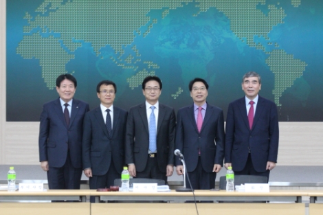 한국제약바이오협회는 2020년 핵심 추진방향으로 ‘혁신 생태계 구축으로 오픈 이노베이션 성과 도출’로 정하고, 이를 실천하기 위한 9대 과제를 설정했다. 사진=제약바이오협회