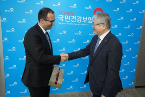 국민건강보험공단은 아르메니아 보건부 장관이 지난 18일 건강보험공단을 방문, 이사장과 건보제도 관한 협력방안을 논의했다고 밝혔다. 사진=건보공단