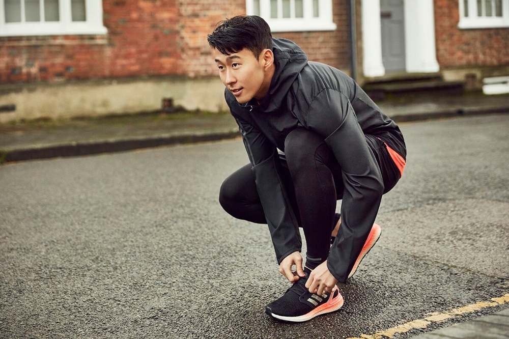 아디다스, ‘FASTER THAN: ~보다 빠르게’ 캠페인 런칭 기념 울트라부스트20 출시