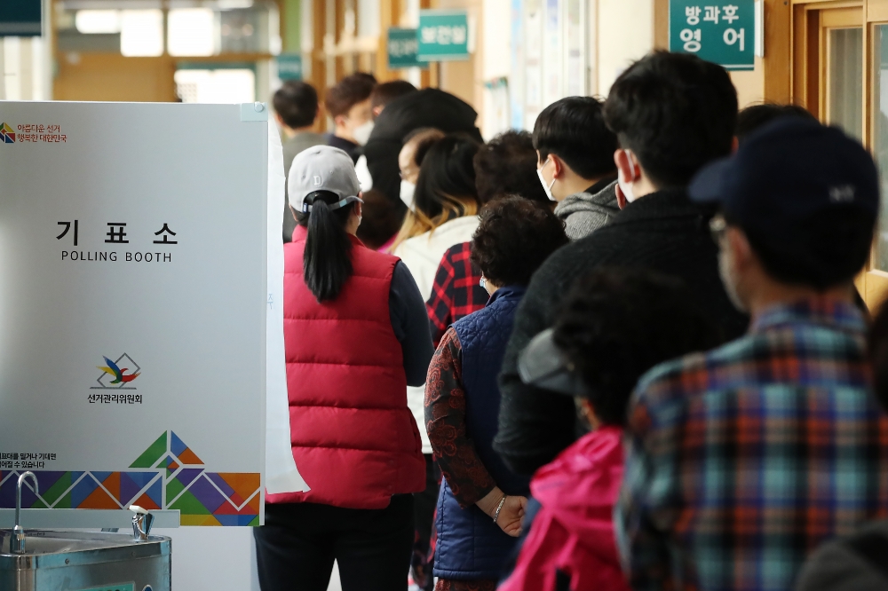 21대 총선, 오후 4시 투표율 59.7%...60% 돌파 눈앞
