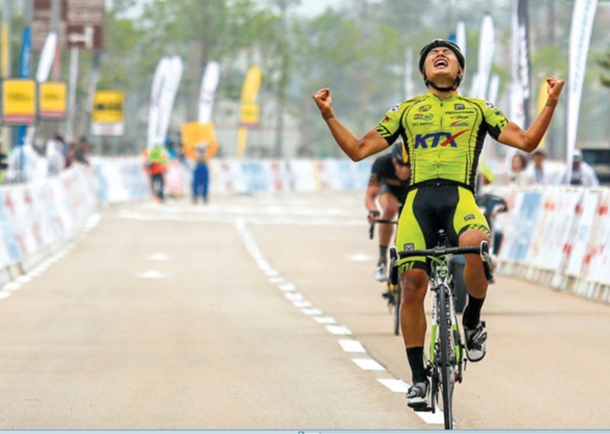 2014 투르드코리아 Stage6에서 우승을 차지한 장경구 선수 지금은 25기 경륜 선수로 활약하고 있다. (사진=국민체육진흥공단)
