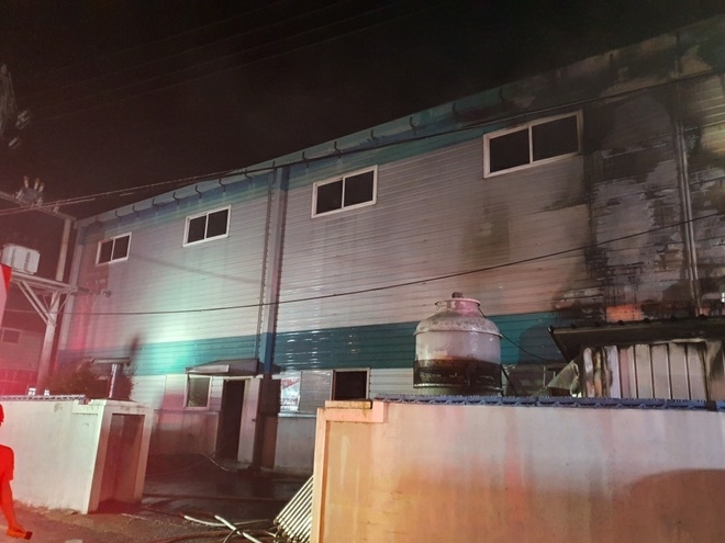 사출작업동 분쇄실.(사진제공=부산경찰청)