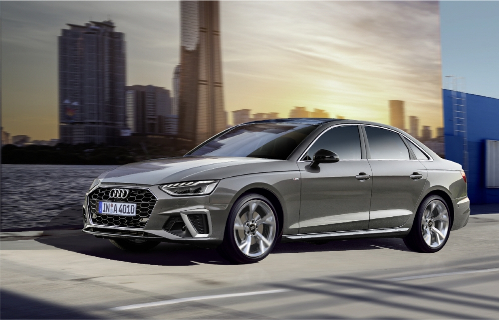 더 뉴 아우디 A4