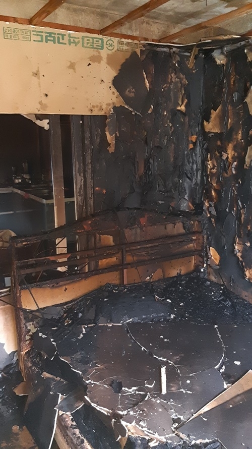 빌라 내부 화재.(사진제공=울산소방본부)