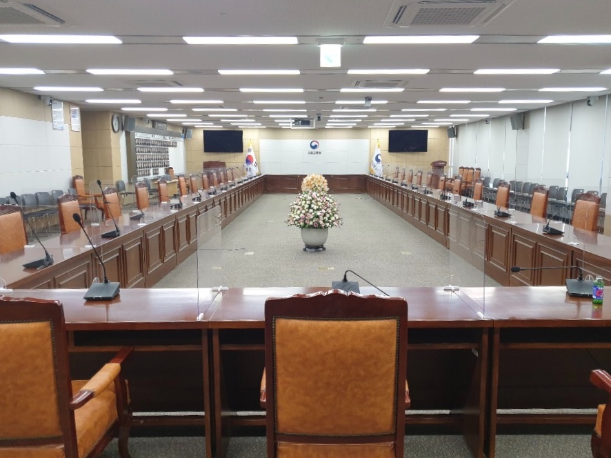 에스폴리텍, 정부세종청사에 바이러스 차단막 '바이펜스' 설치