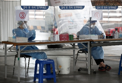 지난 18일 광주 북구보건소 선별진료소 모습. 사진=연합뉴스