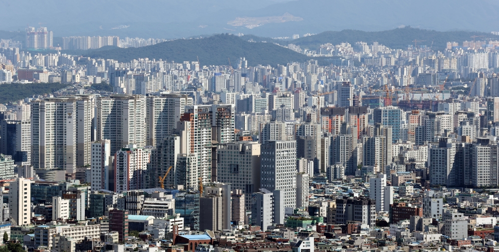 남산 N서울타워에서 바라본 서울 시내 아파트.(사진=연합뉴스)