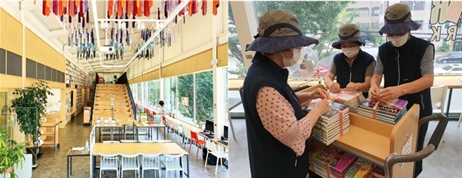 금정구 공립 작은도서관 중 금정 북파크 내부/신청도서를 배송지별로 패킹하고 있는 시니어들.(사진제공=부산 금정구)