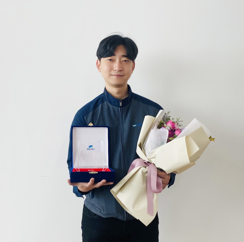 청호나이스, 50대 남성 생명 구한 플래너에 감사패 전달