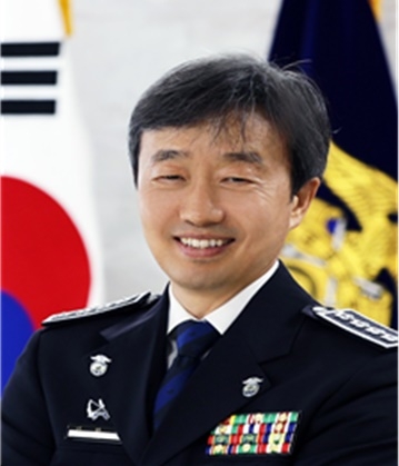 제7대 김학봉 소장.(사진제공=정읍교도소)