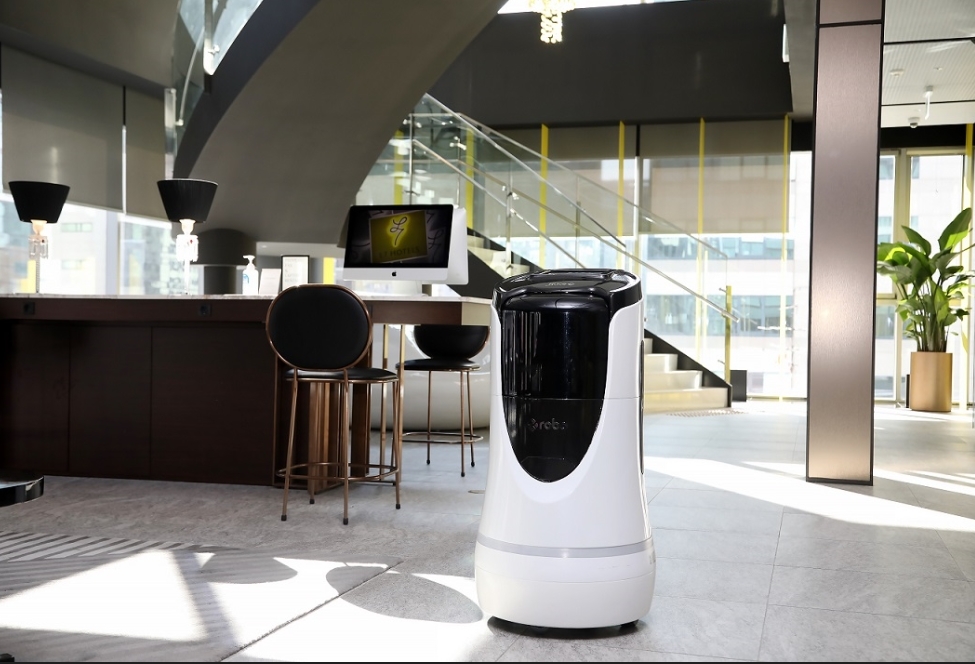 L7강남 딜리버리 로봇.(사진=호텔롯데)