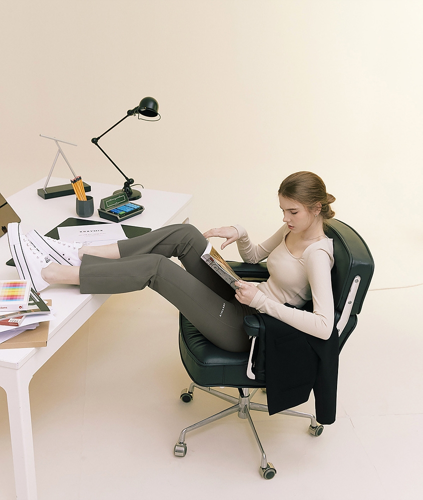 브랜드엑스코퍼레이션 젝시믹스 '웍슬레저' 레깅스 ‘블랙라벨 시그니처 360N 부츠컷 팬츠’ 출시