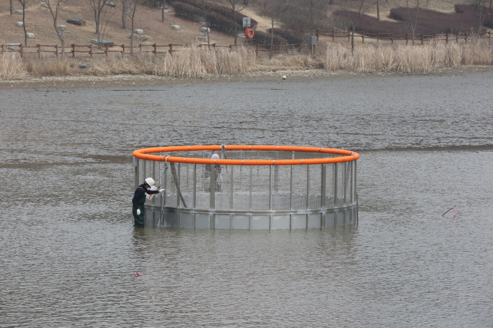 산불진화헬기 담수용 저수조(사진제공=산림청)