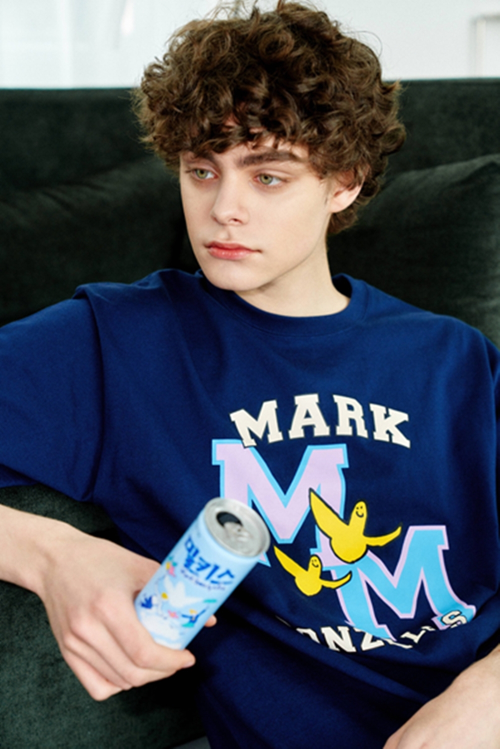 롯데칠성음료 ‘밀키스’, 마크곤잘레스와 컬래버레이션 굿즈 출시