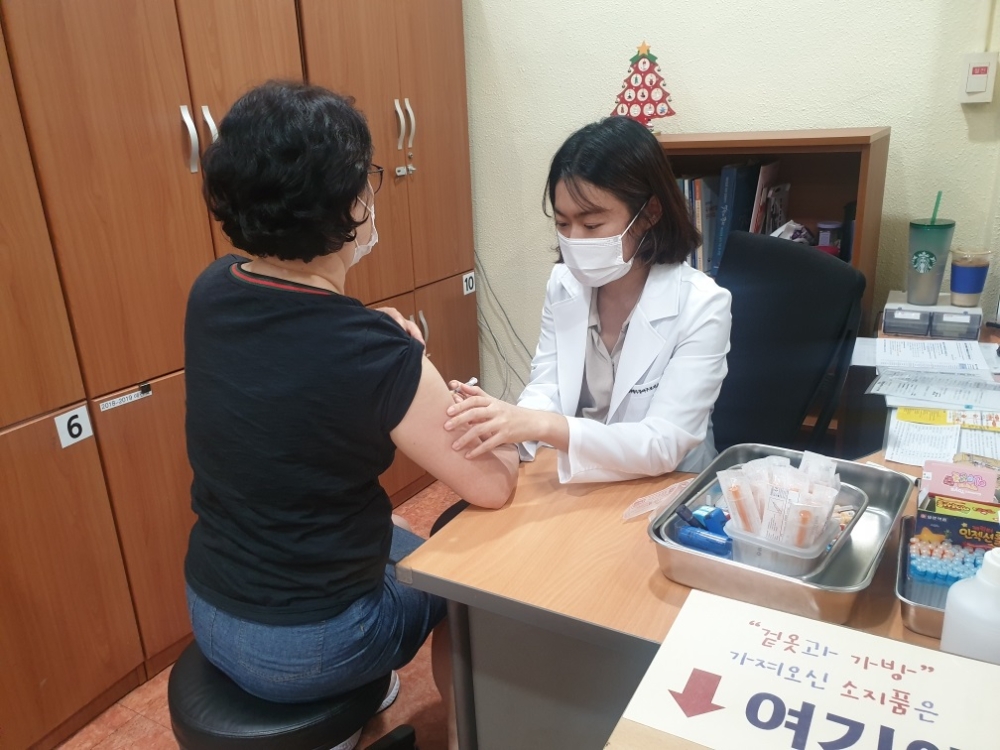 강서구, 독감 무료 예방접종 추진... 코로나19 동시 유행 우려