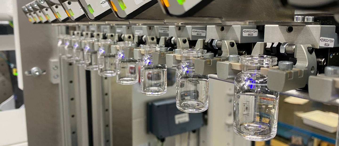 두산, 의약품 보관용 첨단소재 사업 진출