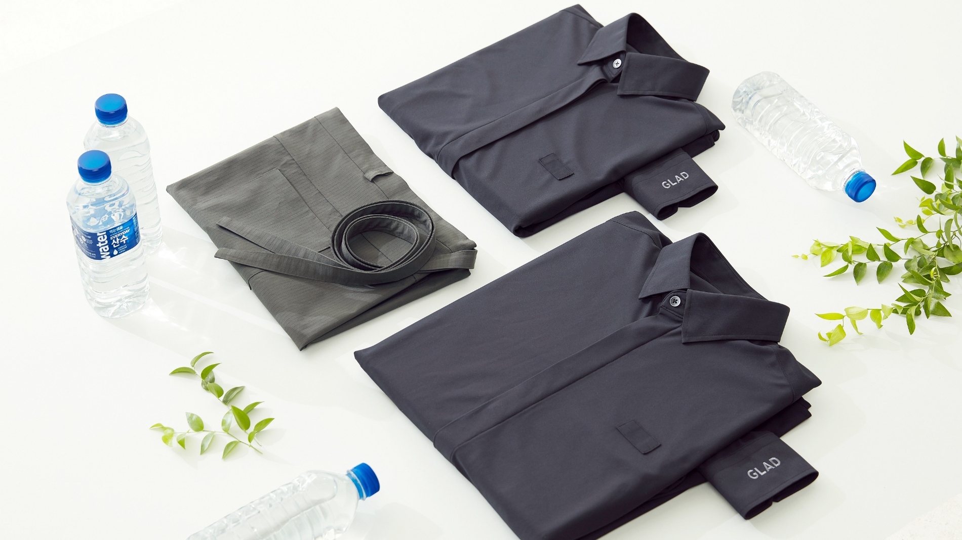 글래드X산수음료, 객실 내 제공하는 생수병으로 ‘업사이클링’ 유니폼 제작