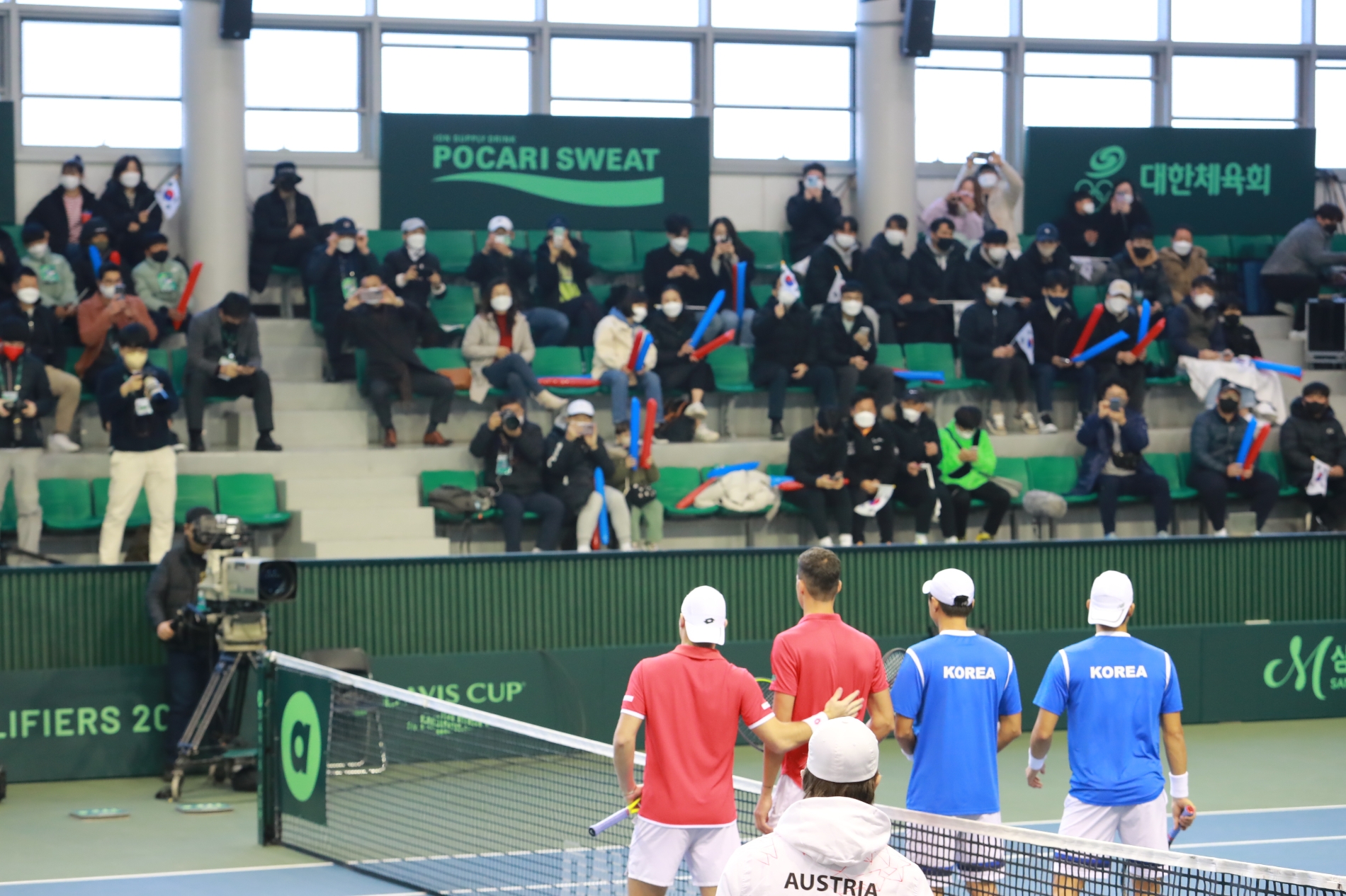 동아오츠카, 15년 만에 본선진출…데이비스컵 테니스 예선 대회 후원