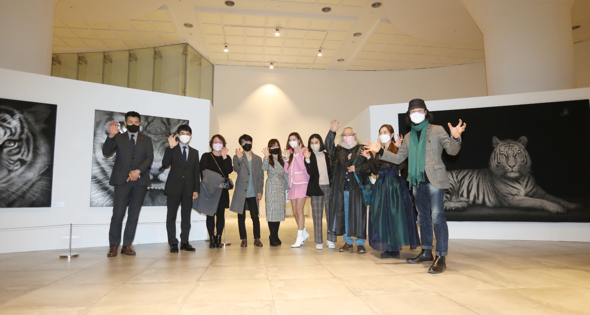 ‘Amulet_호령전_범을 깨우다’ 부산전시 개막…원화 작품과 디지털 그리고 NFT동시 공개