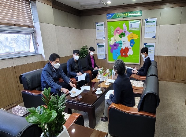 3월 15일 농협중앙회 임실군지부 회의실에서 농촌지원 집행협의체 회의를 갖고 있다.(사진제공=전주보호관찰소)