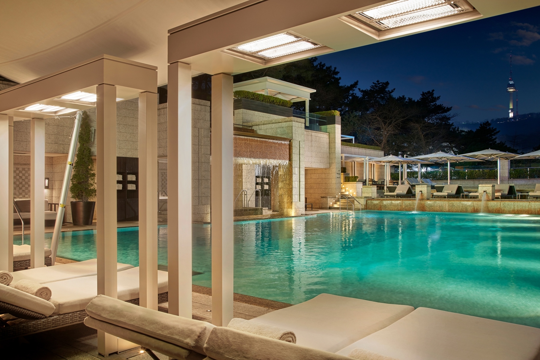 서울신라호텔 야외 온수풀 이용률 35%↑