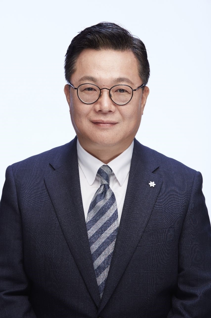 두산, 문홍성 사장 각자대표 선임