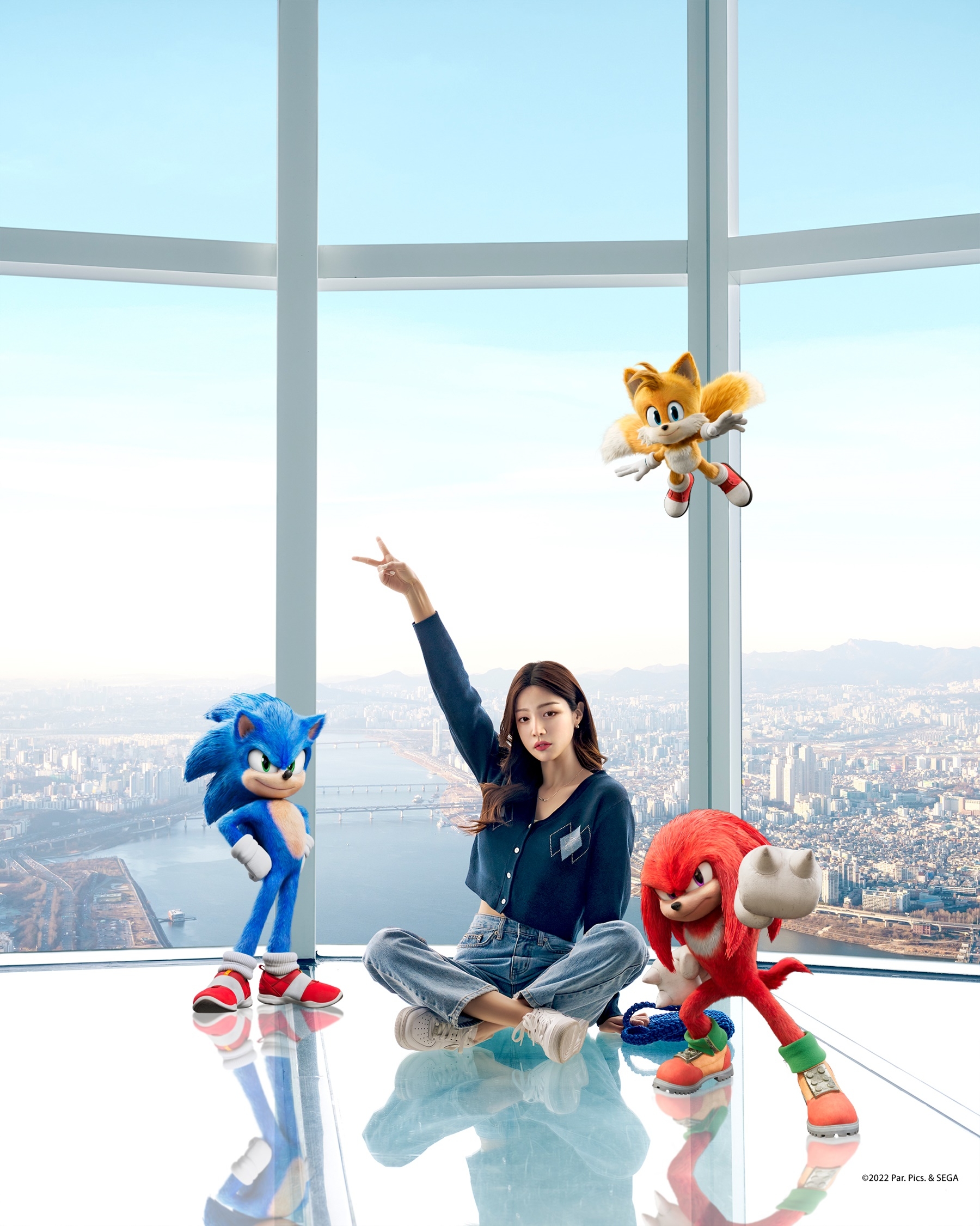 롯데홈쇼핑 가상 모델 '루시', 영화 홍보 나선다