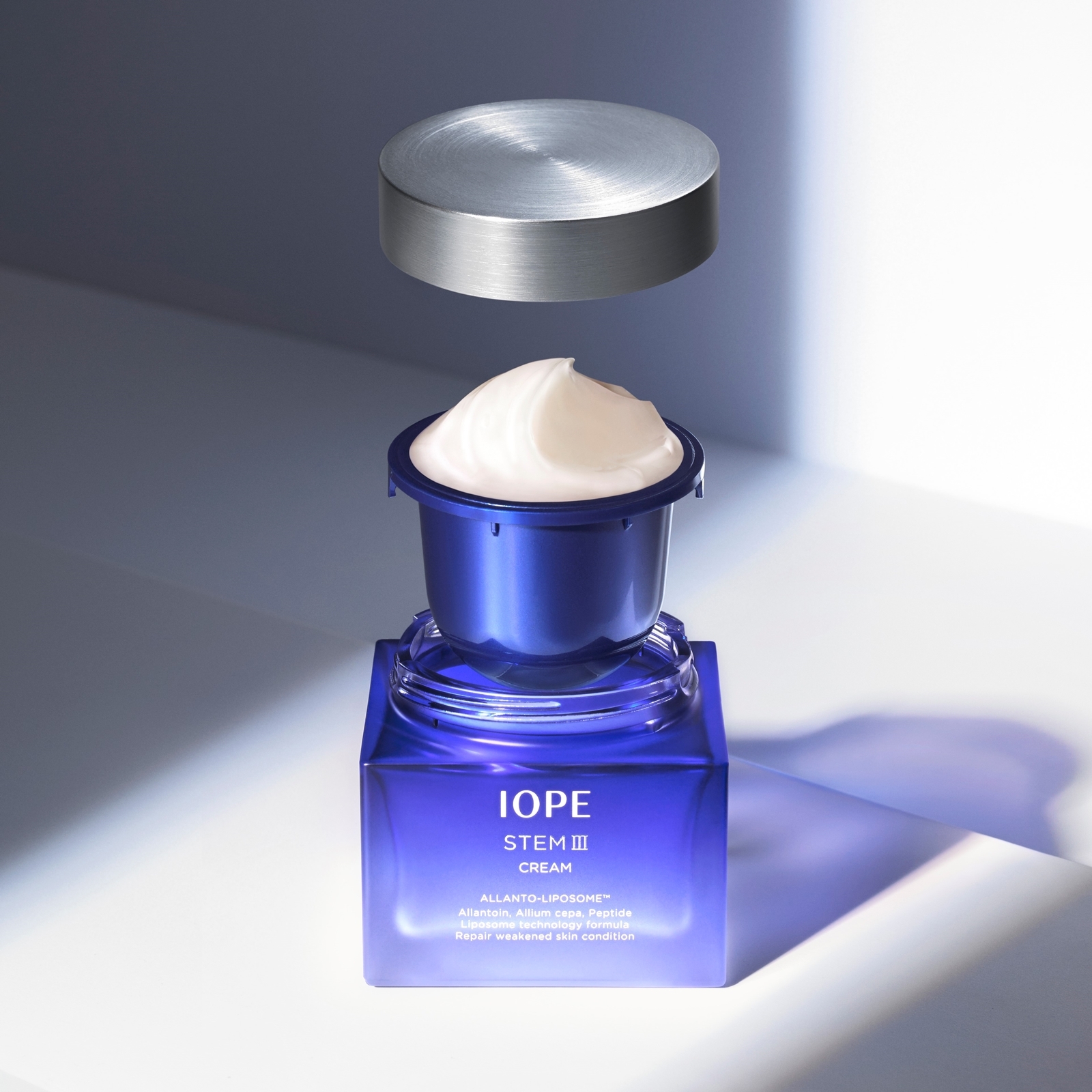아이오페, 스템Ⅲ 크림 출시