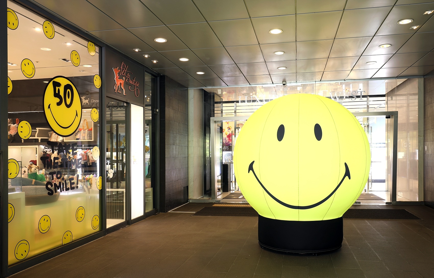 갤러리아百, 가정의달 맞이 다채로운 쇼핑 행사 진행