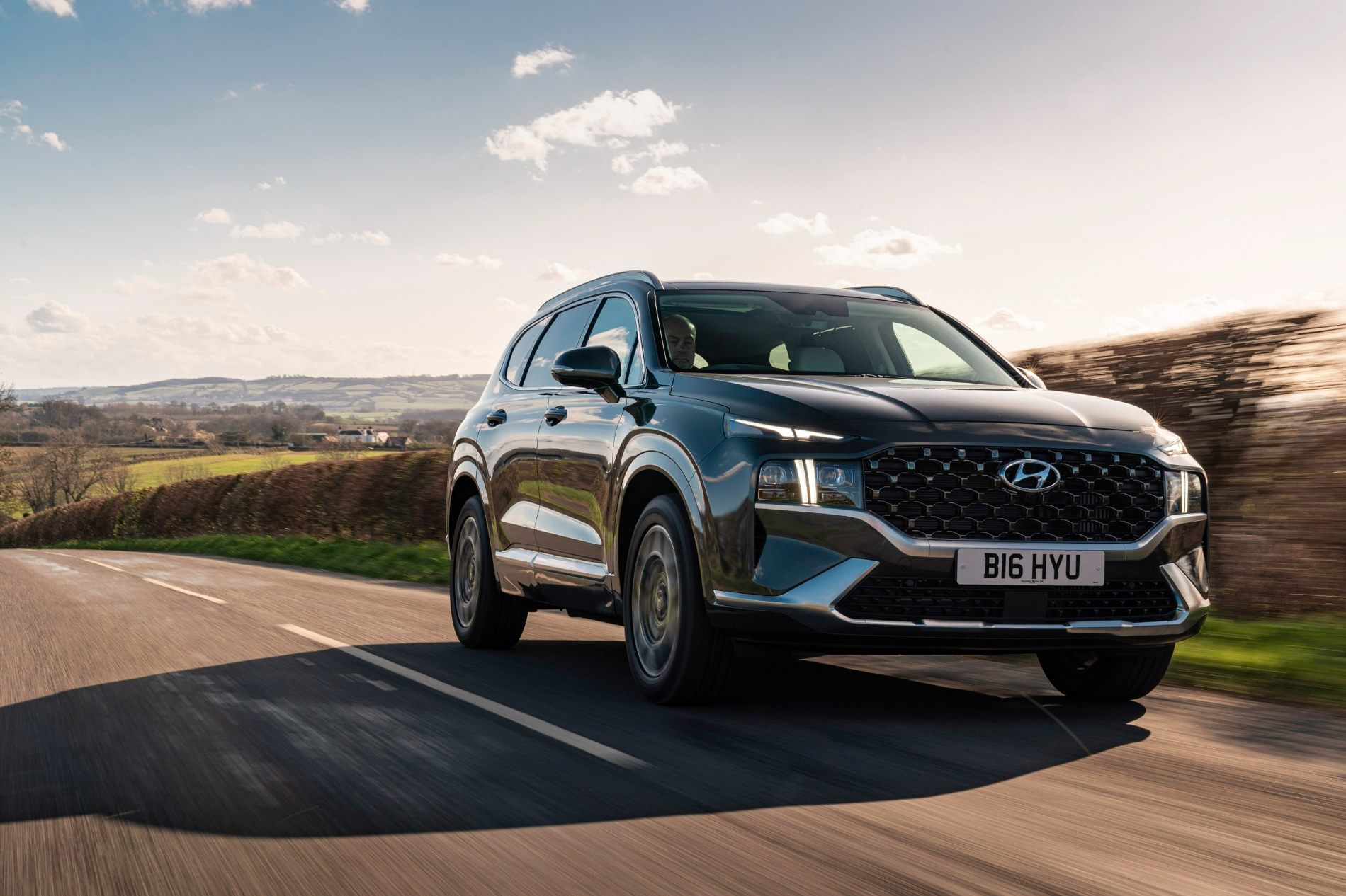 현대차그룹, 英 ‘오토카 어워즈’서 싼타페 등 5개 부문 수상