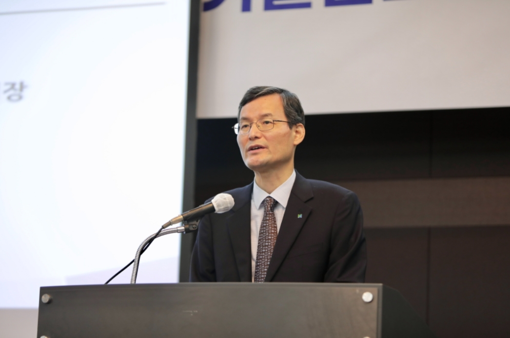 국토안전관리원 김일환 원장이 2022 스마트건설안전 포럼 축사 모습.(사진=국토안전관리원)