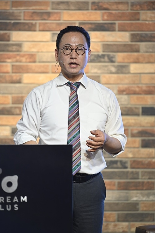 조원희 법무법인 디라이트 대표변호사가 ‘바이오기술기업, 해외 라이센싱 협상 전략' 강의를 하고 있다. (사진제공=법무법인 디라이트)