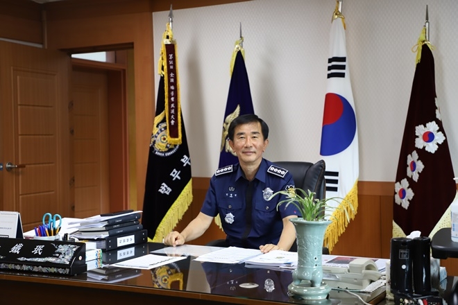 김철민 진주교도소장.(사진제공=진주교도소)