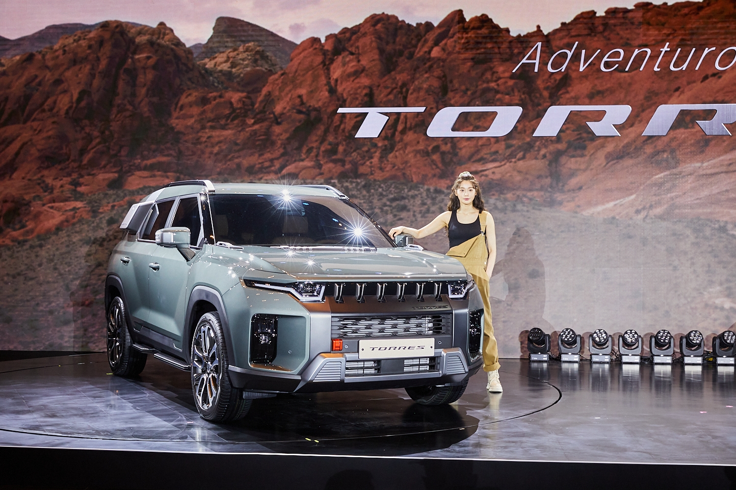 쌍용차, 정통 SUV ‘토레스’ 출시…2740만~3020만원