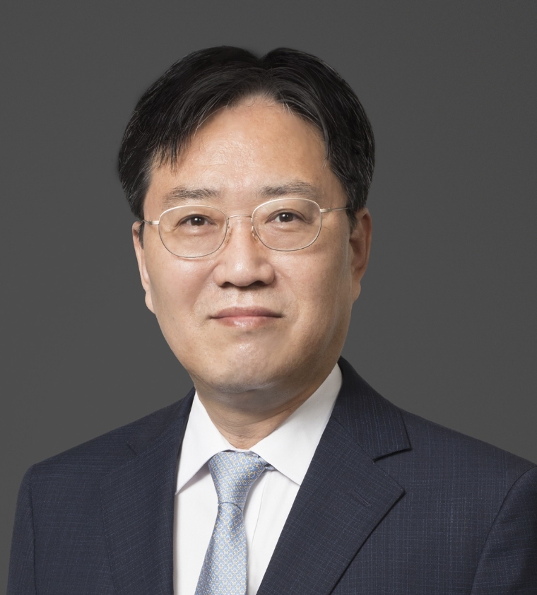 법무법인 태평양, ‘공안통’ 김신 부장검사 영입