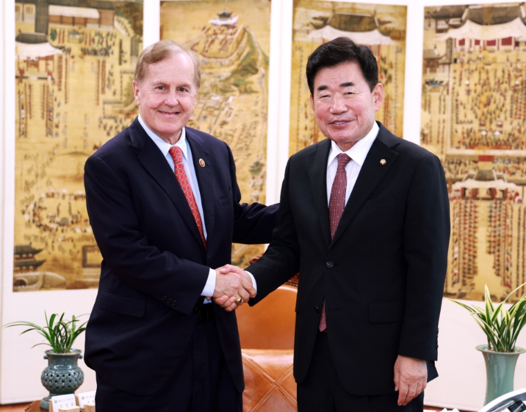 김진표 의장, 로버트 피텐져 ‘의원정보안보포럼(PISF)’ 회장 접견