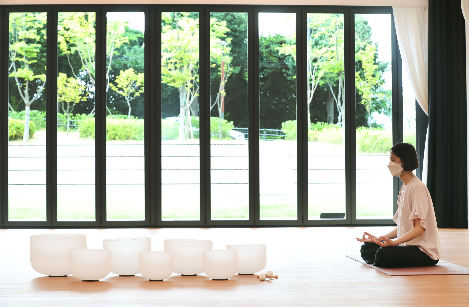 강남구, ‘도심 속 힐링 걷기명상’ 체험 개최