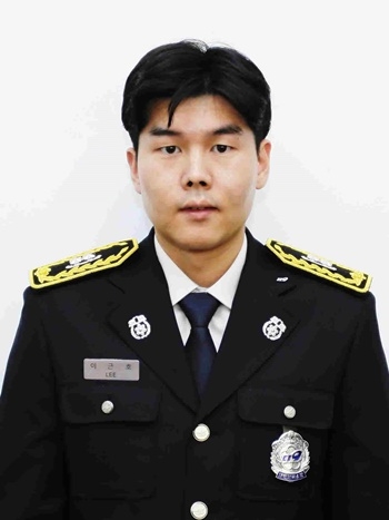 부산동래소방서 예방안전과 소방사 이근호.(제공=부산소방재난본부)